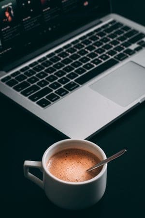 Best Ways to Make Money Fast Today with your laptop and some coffee